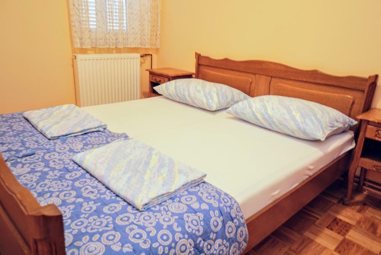Apartments Branka Zambratija  Zewnętrze zdjęcie