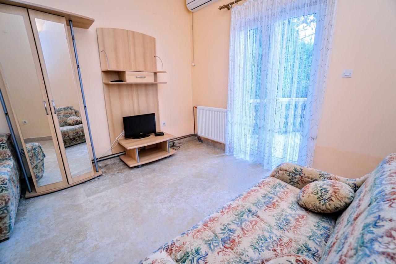 Apartments Branka Zambratija  Zewnętrze zdjęcie