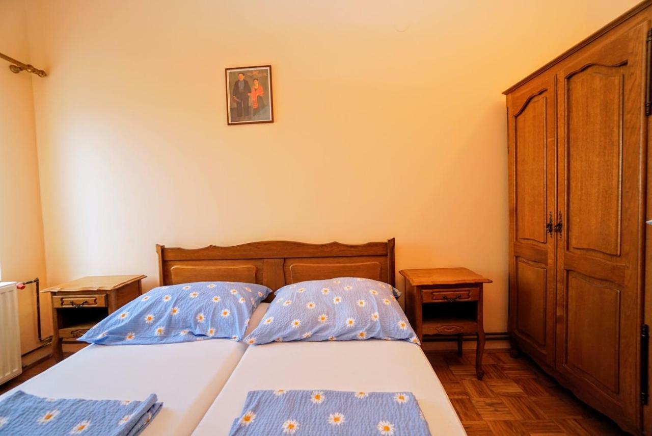 Apartments Branka Zambratija  Zewnętrze zdjęcie