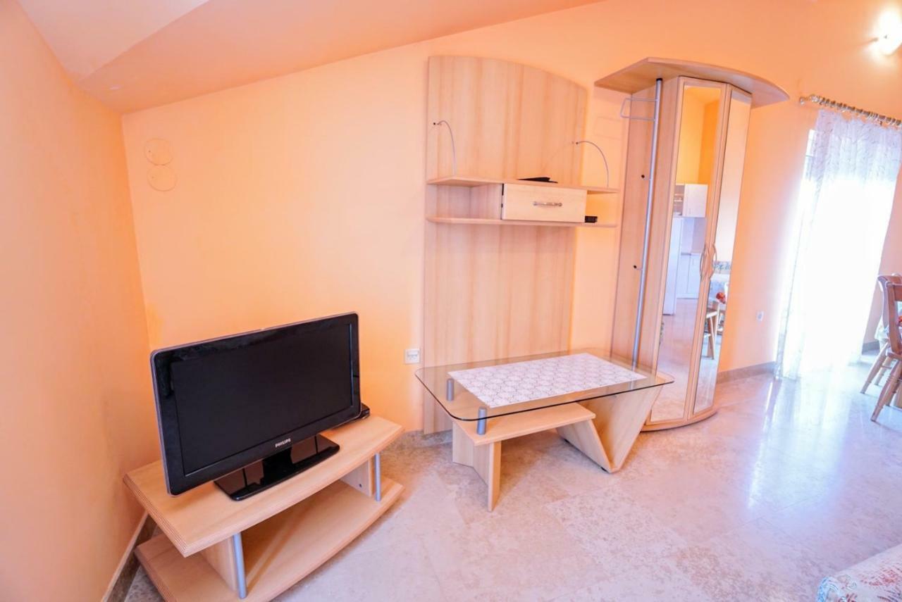 Apartments Branka Zambratija  Zewnętrze zdjęcie